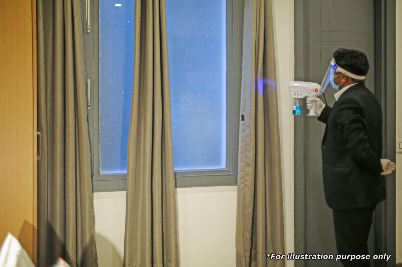 Oyo Townhouse 934 L'Elegant Hotel & Banquetby Ace Manor Ghaziabad Extérieur photo