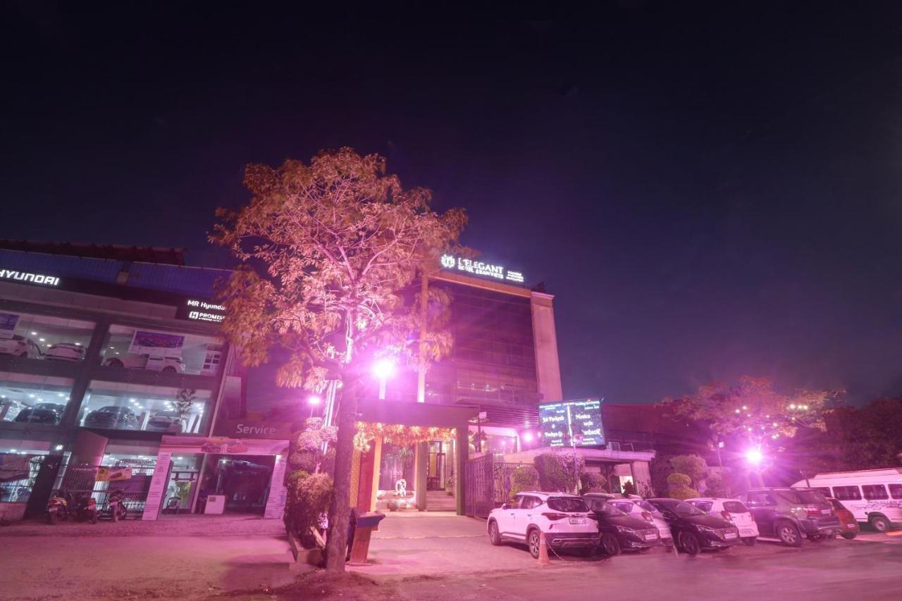 Oyo Townhouse 934 L'Elegant Hotel & Banquetby Ace Manor Ghaziabad Extérieur photo